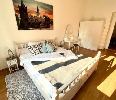 Prague 6 Apartment | TOP lokalita u Pražského hradu!