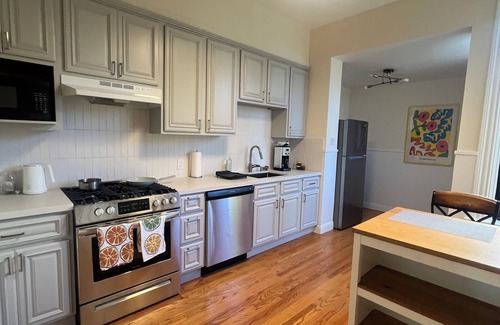 Russian Hill House | Top of the Park with Views Russian Hill 2 bedroom Townhouse