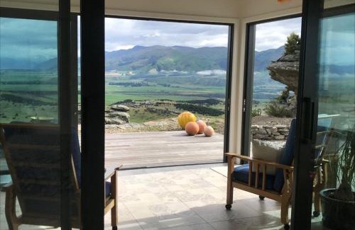 Queensberry House | Top of the world studio nestled in the rock