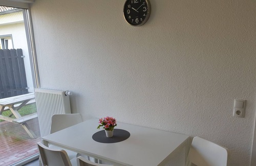 Jemgum House | *Top renovated* apartment apartment 2b