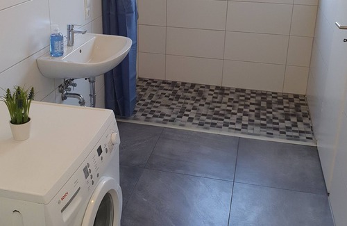 Jemgum House | *Top renovated* apartment apartment 2b