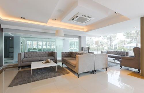 Ban Thung Sukla Hotel | Top View Hotel - SHA Extra Plus