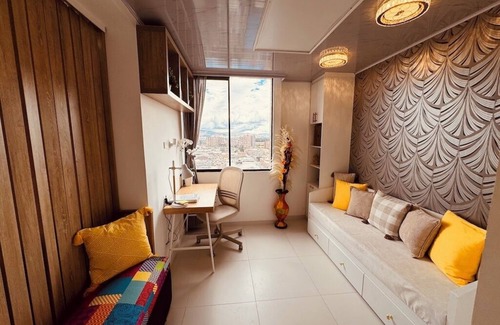 Bogota Apartment | TOP VIEWS, AIRPORT, SALITRE, AMERICAN EMBASSY, PARKING LOT