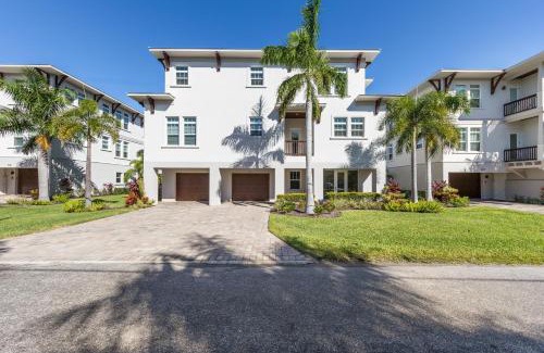 Siesta Key House | Topsail Cottage - 1025