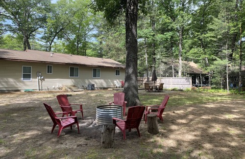 Rapid City House | Torch Lake 4 bedroom home w/large yard & parking
