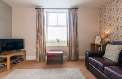 New Mills Cottage | Torr Top Place-Peak District. 2-bedroom property(sleeps5) Situated next to river