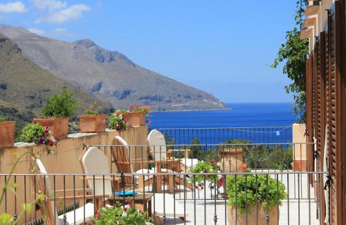 Scopello Hotel | Torre Bennistra