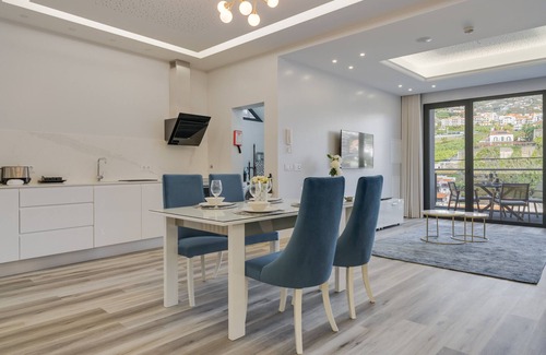 Camara de Lobos Apartment | Torre Palace I by Atlantic Holiday