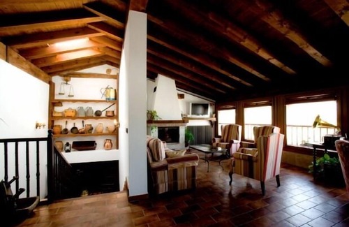 Nalda House | Torredano rural house: 8 rooms all with bathroom (ask for discounts)