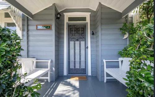 Merewether House | Tosca Elegant Merewether Beach House with Pool
