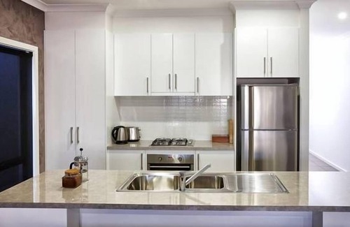 Mildura Central Business District House | Toscano on Olive BRAND NEW