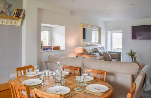Tosside House | Tosside Fold Cottage