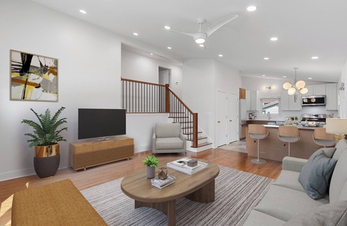 Evanston House | Totally remodeled 4-bedroom house in Evanston