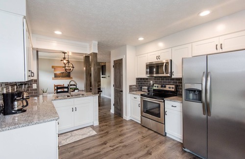 Havelock House | Totally Remodeled – Near MCAS Cherry Point – Charming Neighborhood - VERY CLEAN!