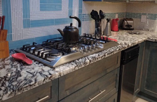 Lake Charles House | Totally Renovated with Amazing Kitchen, Luxurious Master Suie and Private Pool