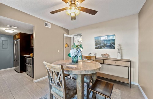 Fernandina Beach House | Totally updated townhome 2 blocks from beach. pool and tennis courts