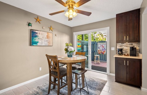 Fernandina Beach House | Totally updated townhome 2 blocks from beach. pool and tennis courts