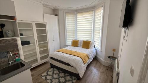 Tottenham Green Bed & Breakfast | Tottenham City Stays