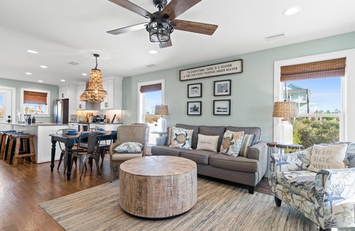 Mexico Beach Business Center House | Toucan Escape | Steps to Beach | Gear & Extras