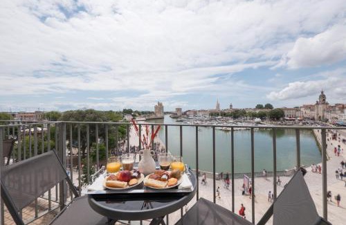 La Rochelle City Centre Hotel | Tour de Nesle La Rochelle Vieux Port 3 etoiles