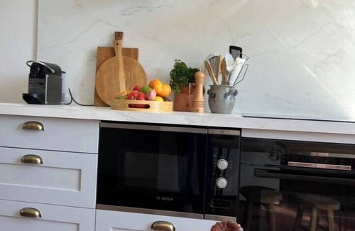 Lorris House | Tour du Bignon 2 chic 15 couch Swimming pool