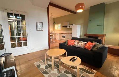 Montceau-les-Mines House | Tous au jardin