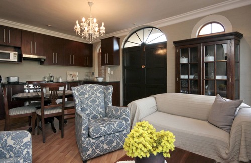 Somerset West Apartment | Tower 1 bedroom apartment