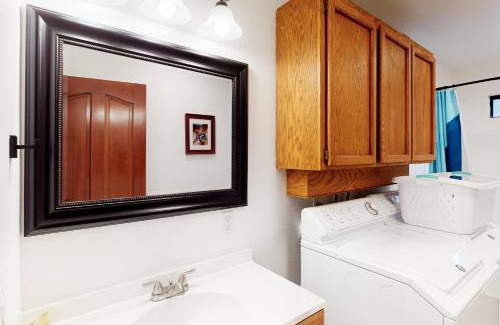 Crestline House | Towering Pines