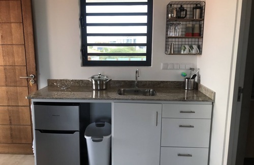 Jan Thiel Apartment | Towersuite 5 minutes walk from the Jan ThielnBeach (studio)