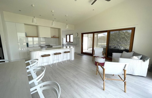 Waterhouse House | Town Centre- walking distance to the main street