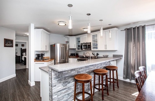 Columbia Falls House | Town Home with Hot Tub, Sleeps 6 in Meadow Lake Resort and Golf Course