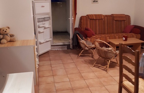 Saint-Pierre-d'Oleron House | town house in the heart of st pierre d'oleron