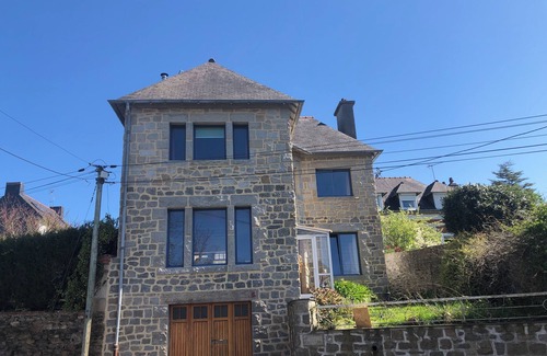 Lannion House | Town house 10 minutes from the beach. Ideal location for a family