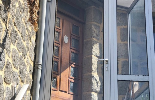 Lannion House | Town house 10 minutes from the beach. Ideal location for a family