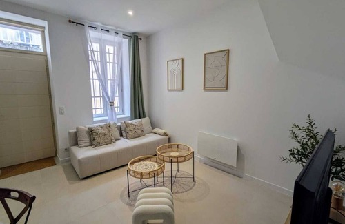 Martigues House | Town house: 65m2 in the heart of Martigues