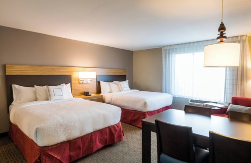 Beaverton Hotel | TownePlace Suites by Marriott Portland Beaverton