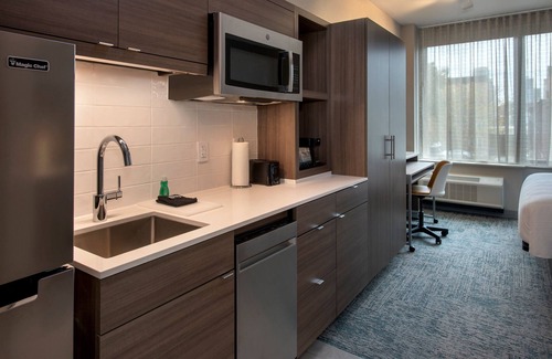 Gowanus Hotel | TownePlace Suites by Marriott New York Brooklyn