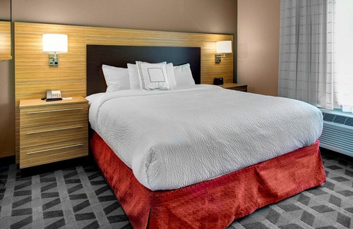 Chandler Hotel | TownePlace Suites by Marriott Phoenix Chandler/Fashion Center