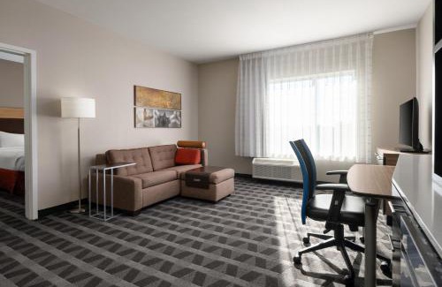 Milton Hotel | TownePlace Suites by Marriott Lafayette South