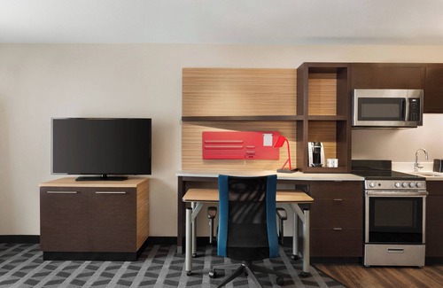 Marion Hotel | TownePlace Suites by Marriott Cedar Rapids Marion
