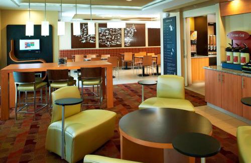 Saginaw Hotel | TownePlace Suites by Marriott Saginaw