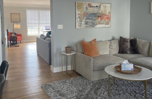 Chantilly House | Townhome in quiet neighborhood