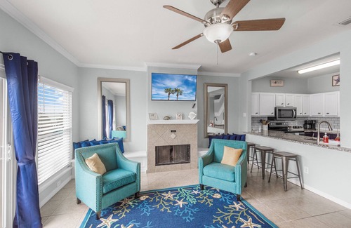 Corpus Christi House | Townhome on the water. Sleeps10. Pet friendly!