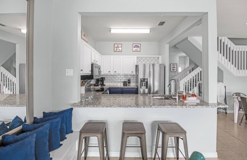 Corpus Christi House | Townhome on the water. Sleeps10. Pet friendly!