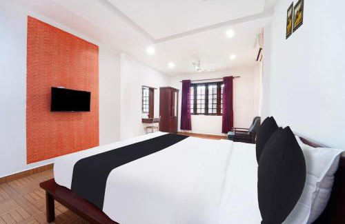 Kaloor Hotel | Townhouse City Center Ernakulam