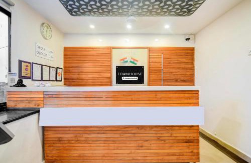 Dewas Hotel | Townhouse Dewas City Formerly Utsav