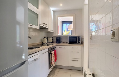 Roda Ski Chalet | Townhouse, free wifi, south facing patio, pool