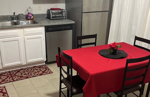 Church Street House | Townhouse in Jonesboro, GA