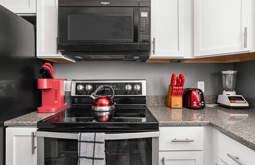 Indianapolis House | Townhouse in Prime Carmel Location!
