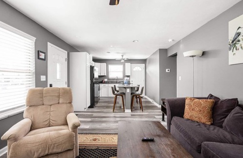 Indianapolis House | Townhouse in Prime Carmel Location!